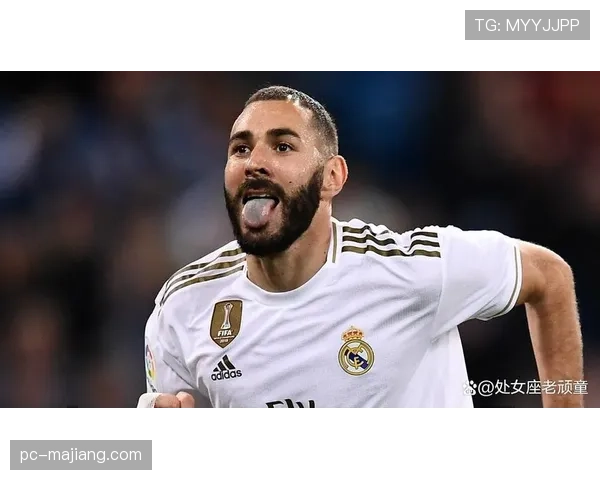 国家德比前瞻:皇马坐镇伯纳乌迎战巴萨,本泽马接班人PK莱万 国家德比前瞻:皇马坐镇伯纳乌迎战巴萨,本泽马接班人PK莱万